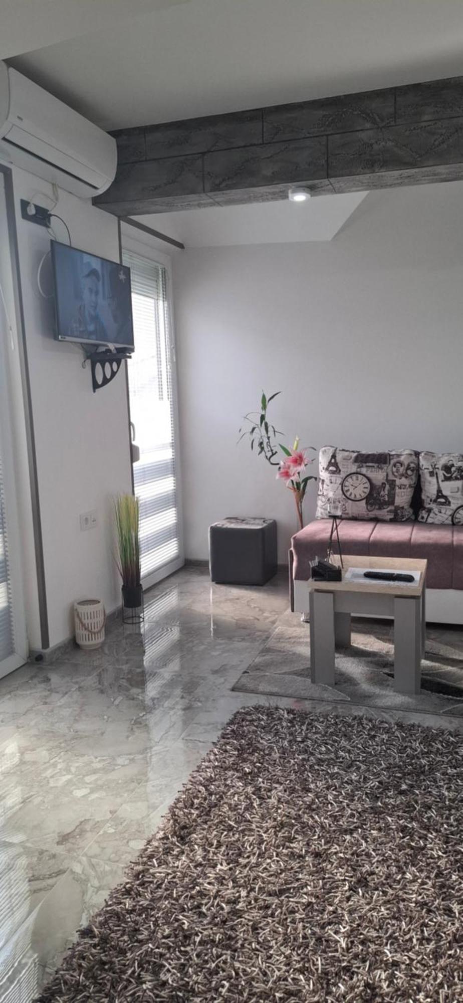 Apartments Ivanovic Center City บายินา บาชตา ภายนอก รูปภาพ